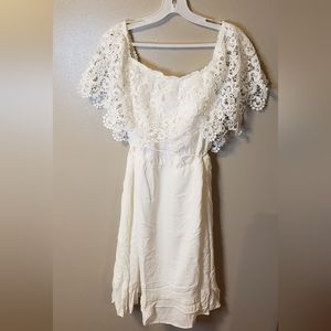 Off the shoulder white lace dress size 1x